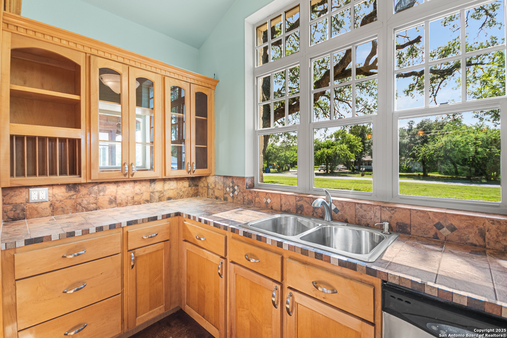 5620 Mount Helen San Antonio TX 78251