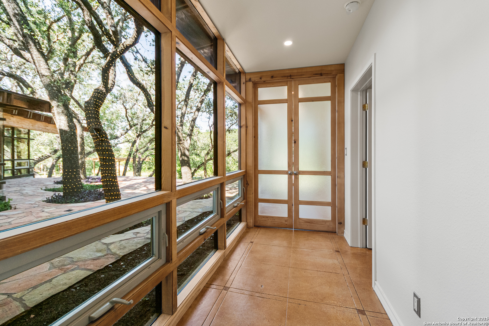 5620 Mount Helen San Antonio TX 78251