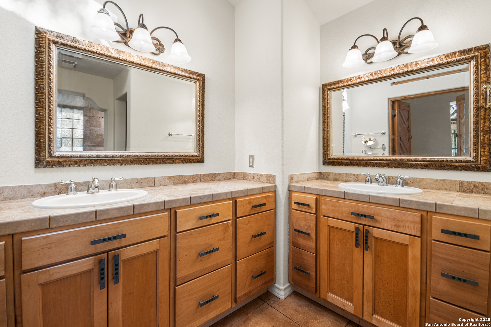 5620 Mount Helen San Antonio TX 78251