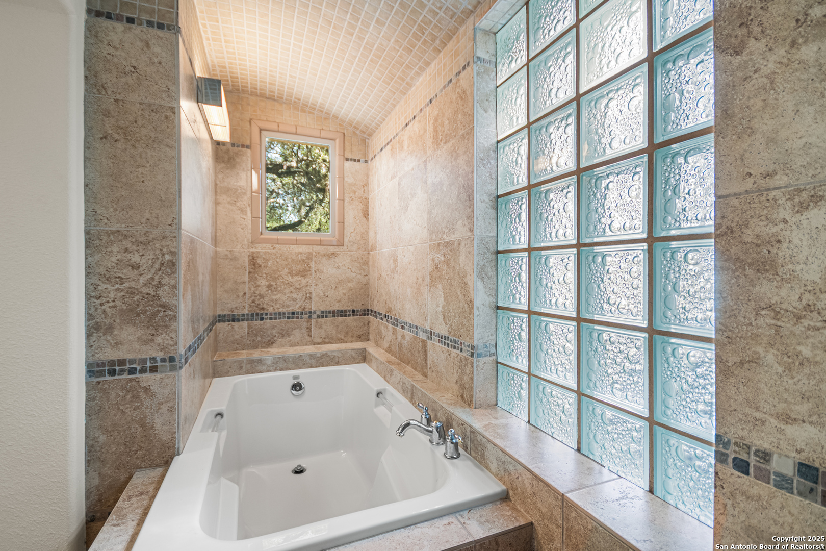 5620 Mount Helen San Antonio TX 78251