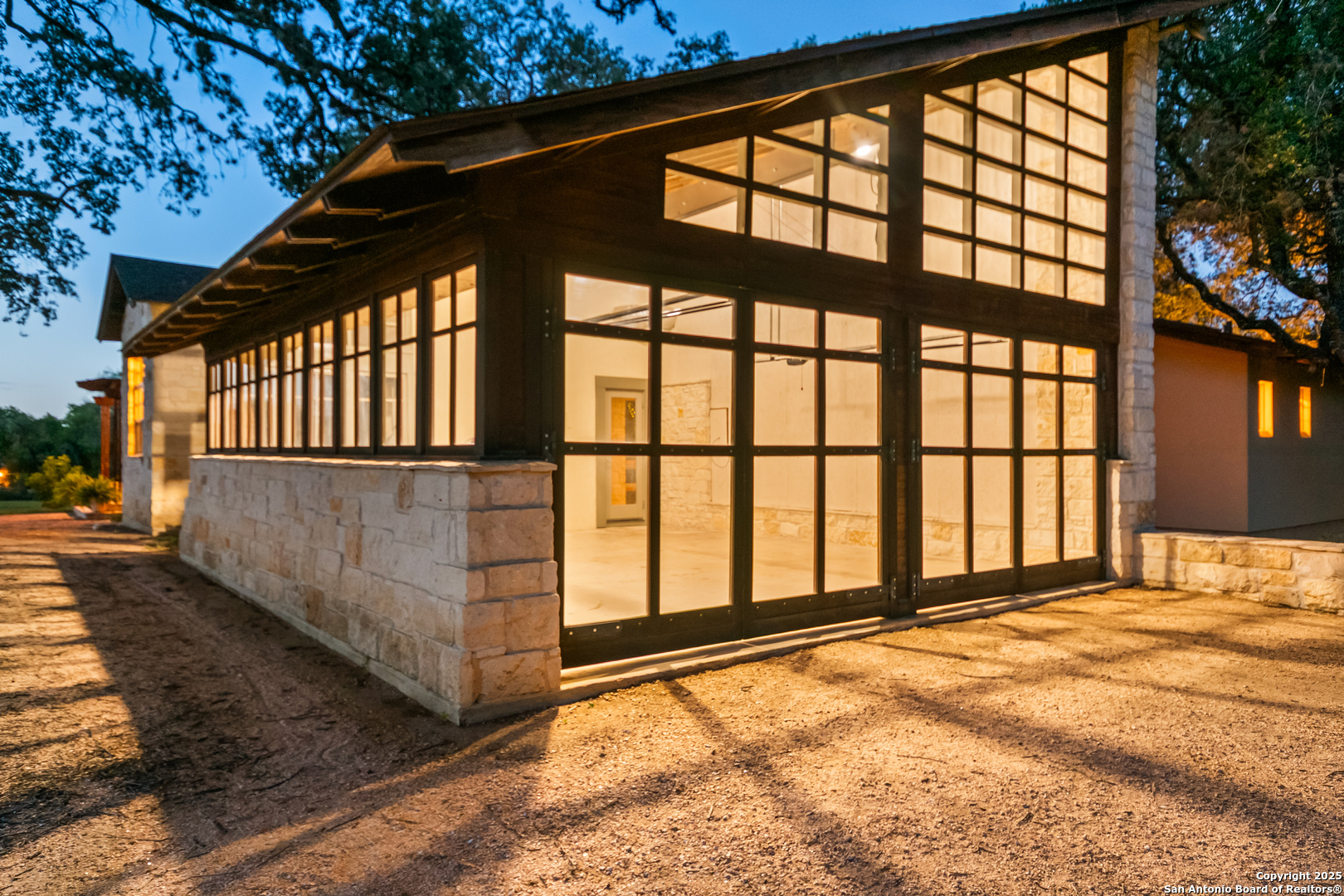 5620 Mount Helen San Antonio TX 78251