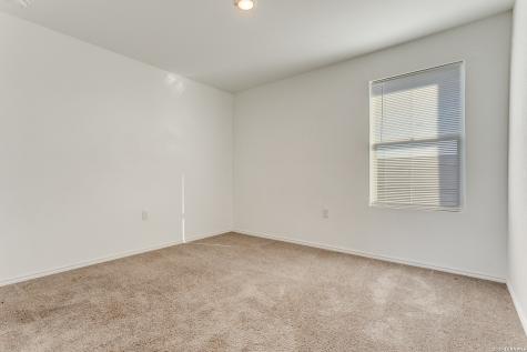13227 Furyk San Antonio TX 78221