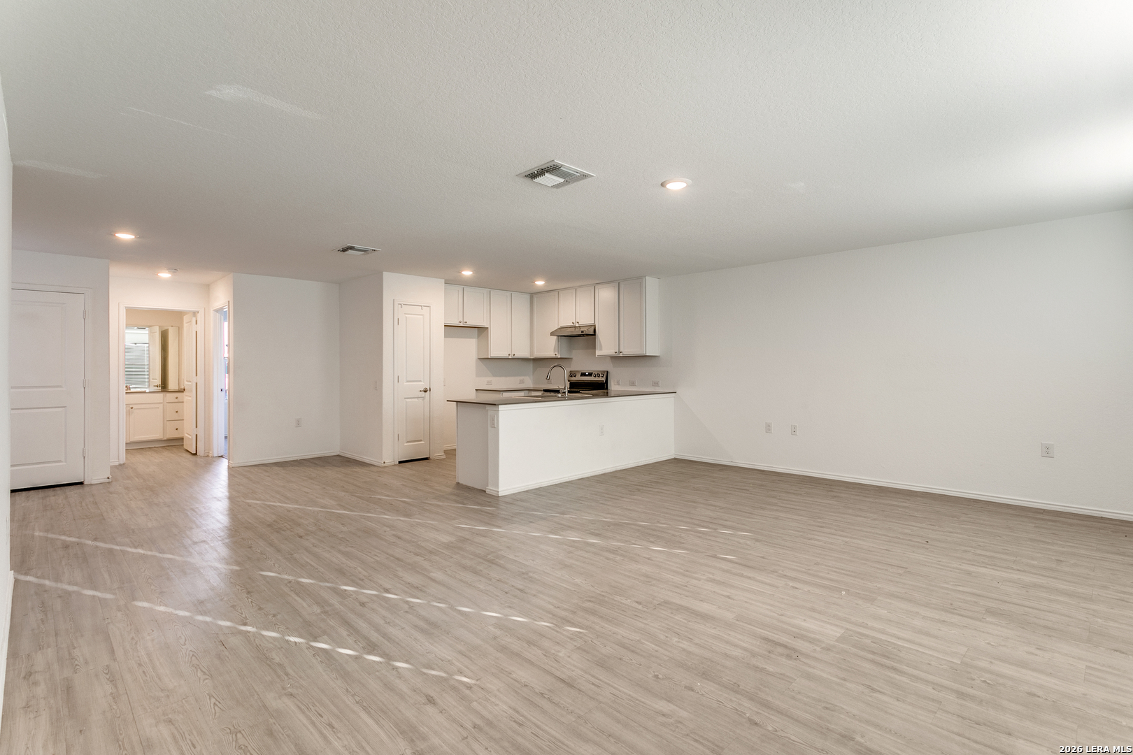 13227 Furyk San Antonio TX 78221