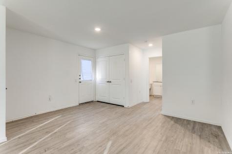 13227 Furyk San Antonio TX 78221
