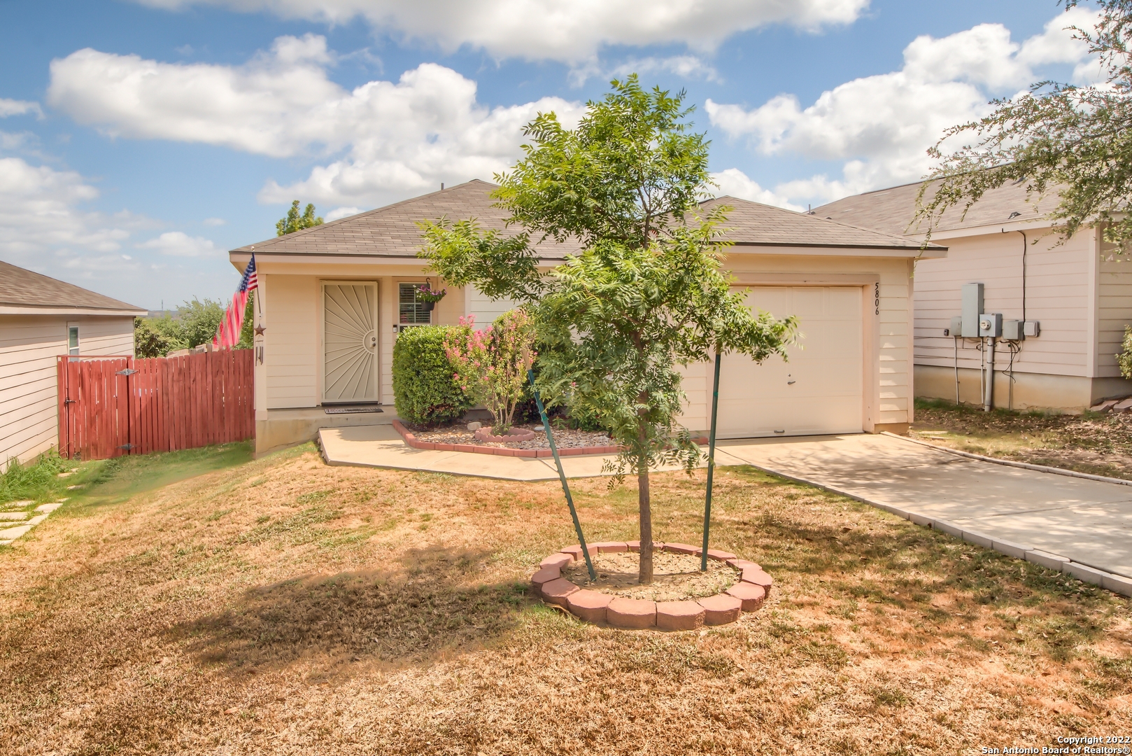 5806 Hickory Canyon San Antonio TX 78252