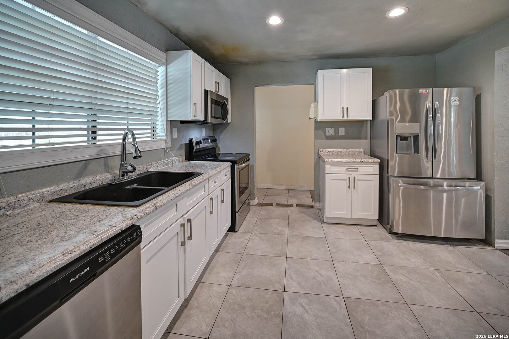 904 San Antonio Pleasanton TX 78064