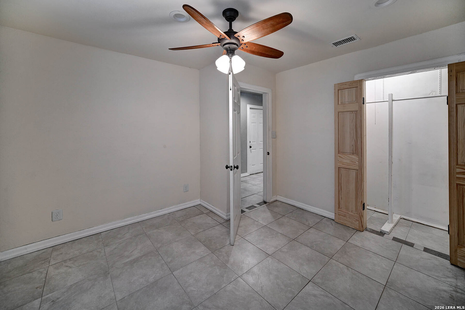 904 San Antonio Pleasanton TX 78064