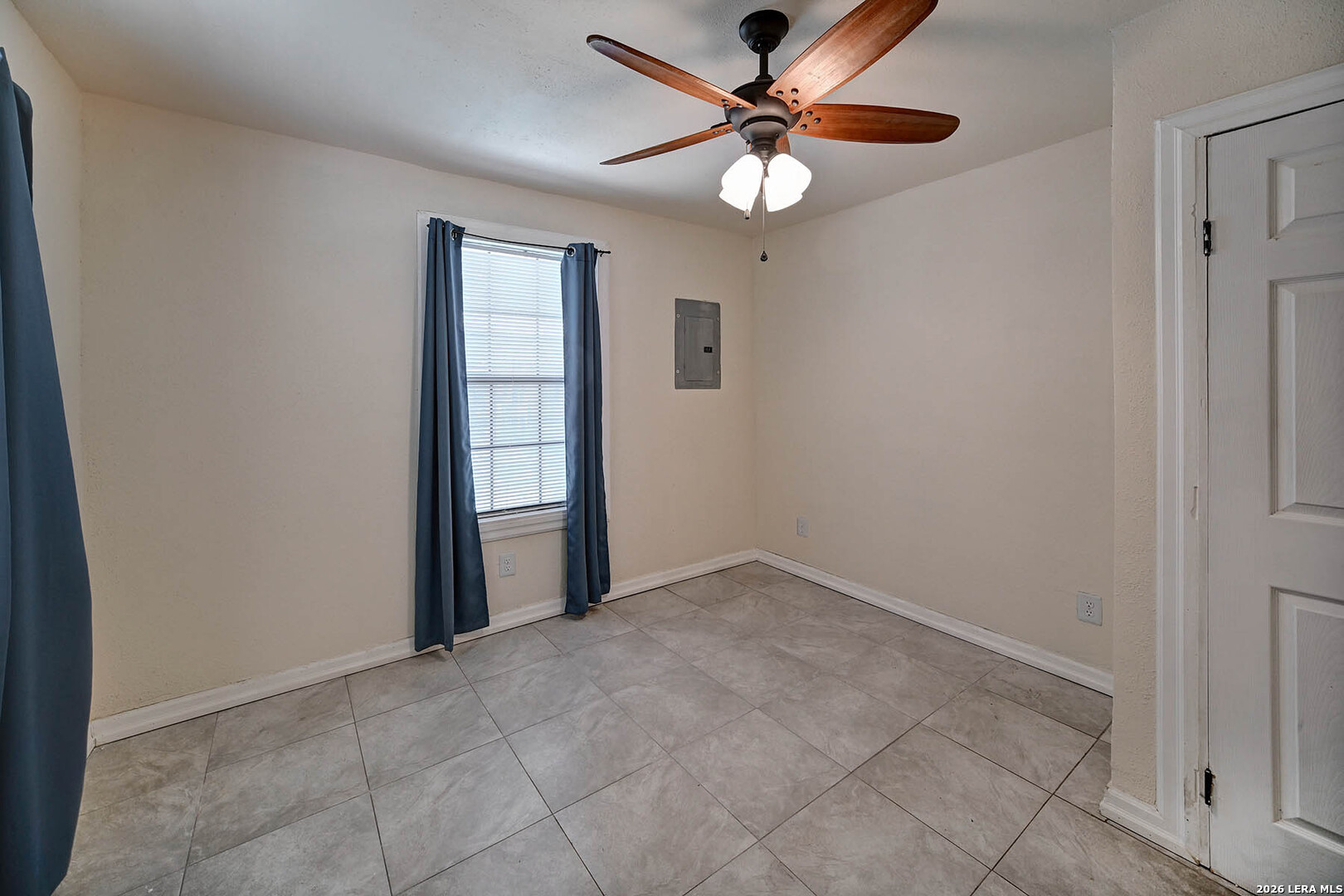 904 San Antonio Pleasanton TX 78064