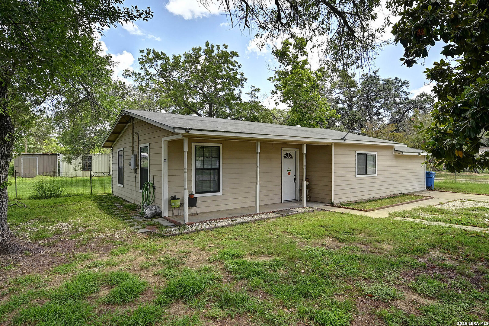 904 San Antonio Pleasanton TX 78064