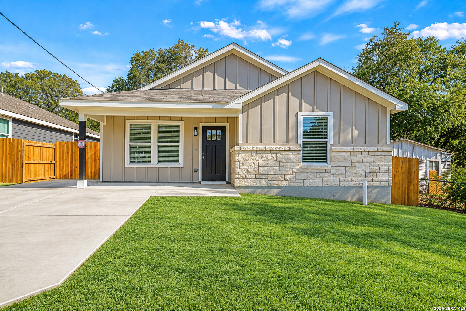 2427 Hicks Avenue San Antonio TX 78210