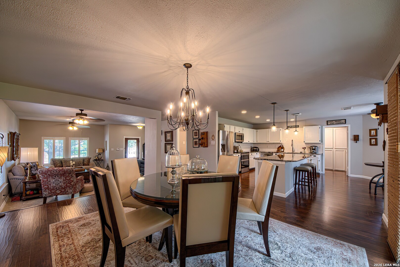2422 Thrasher Oak San Antonio TX 78232