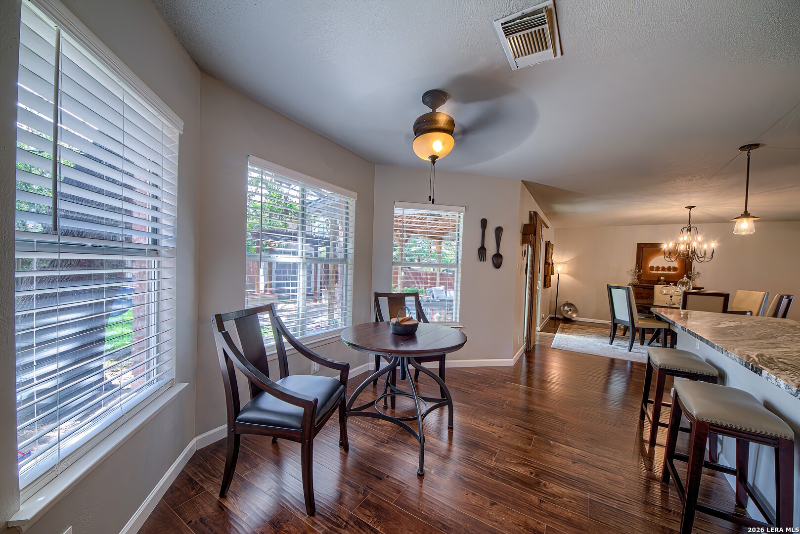 2422 Thrasher Oak San Antonio TX 78232