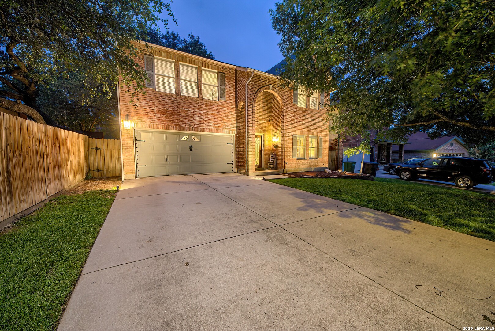 2422 Thrasher Oak San Antonio TX 78232