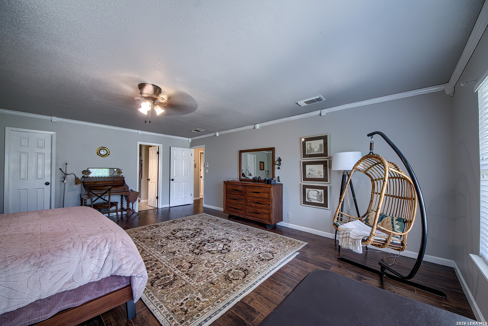 2422 Thrasher Oak San Antonio TX 78232