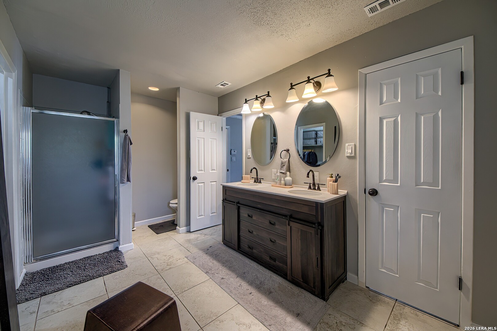2422 Thrasher Oak San Antonio TX 78232