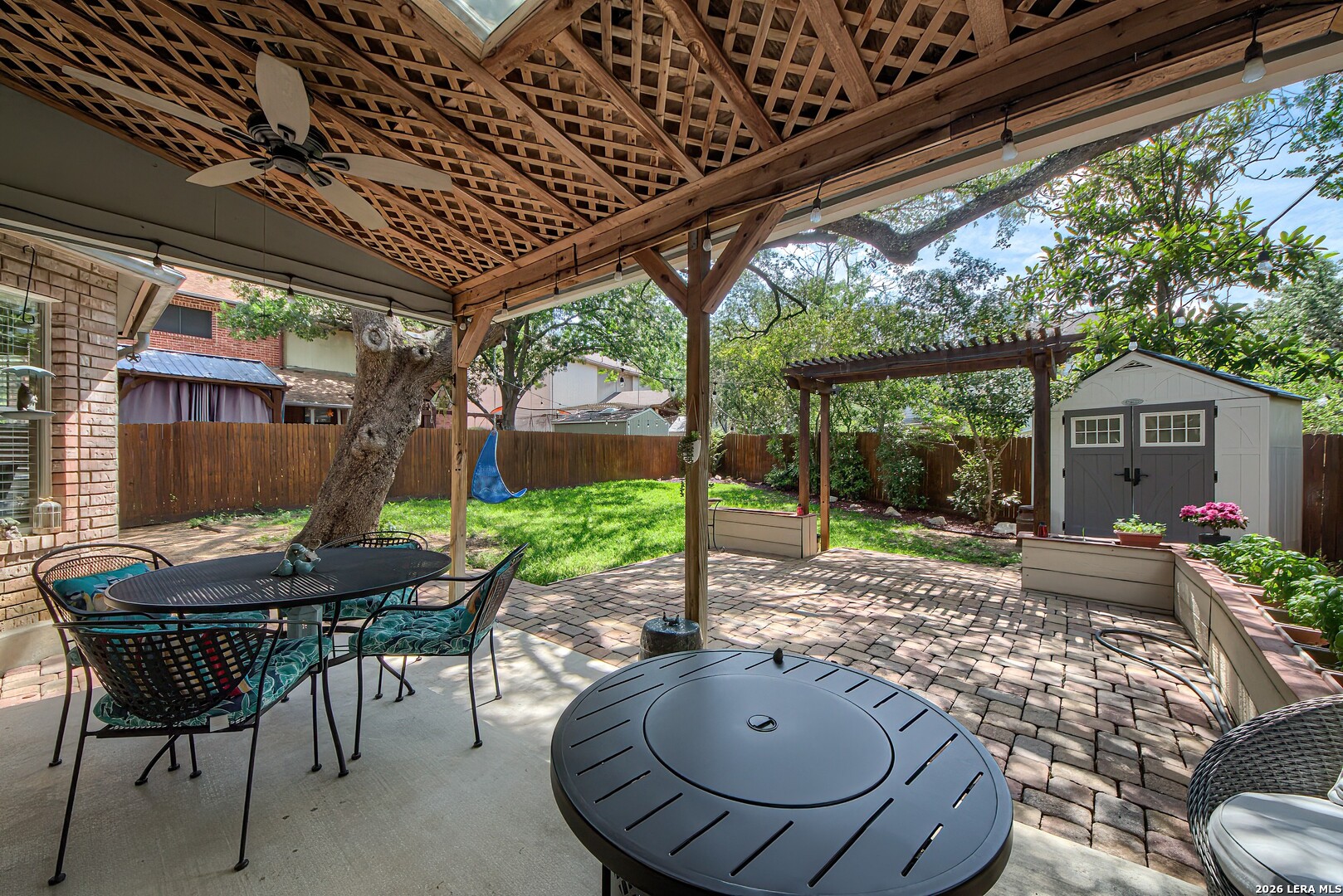 2422 Thrasher Oak San Antonio TX 78232