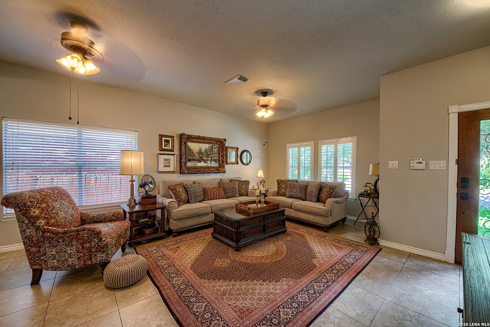 2422 Thrasher Oak San Antonio TX 78232