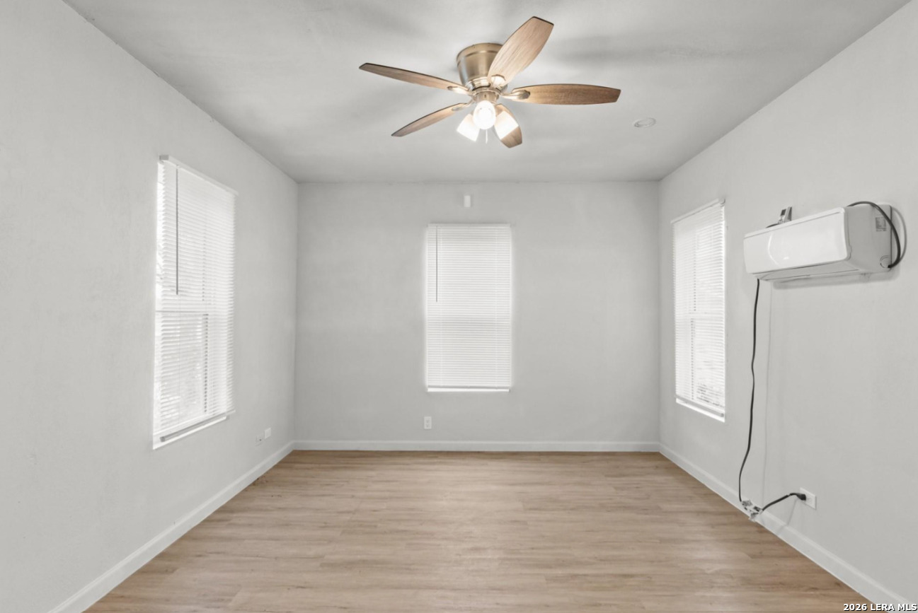 826 Poinsettia San Antonio TX 78202