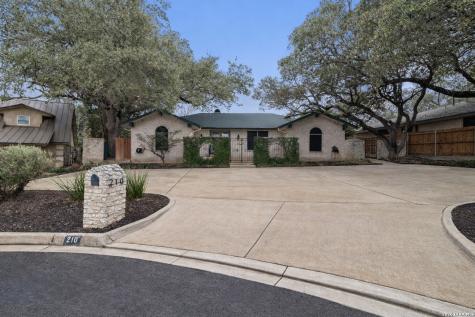 210 Chattington Castle Hills TX 78213