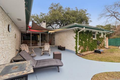210 Chattington Castle Hills TX 78213