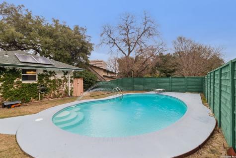 210 Chattington Castle Hills TX 78213