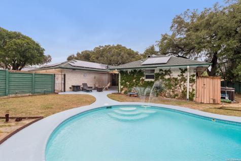 210 Chattington Castle Hills TX 78213