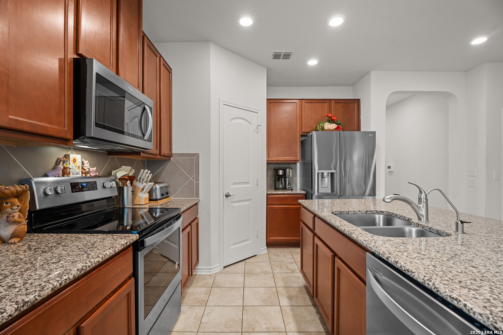 7347 Bluebonnet Bay San Antonio TX 78218
