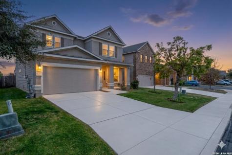 7347 Bluebonnet Bay San Antonio TX 78218