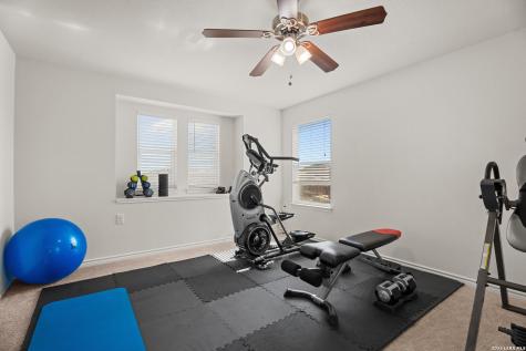 7347 Bluebonnet Bay San Antonio TX 78218
