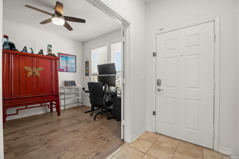 7347 Bluebonnet Bay San Antonio TX 78218
