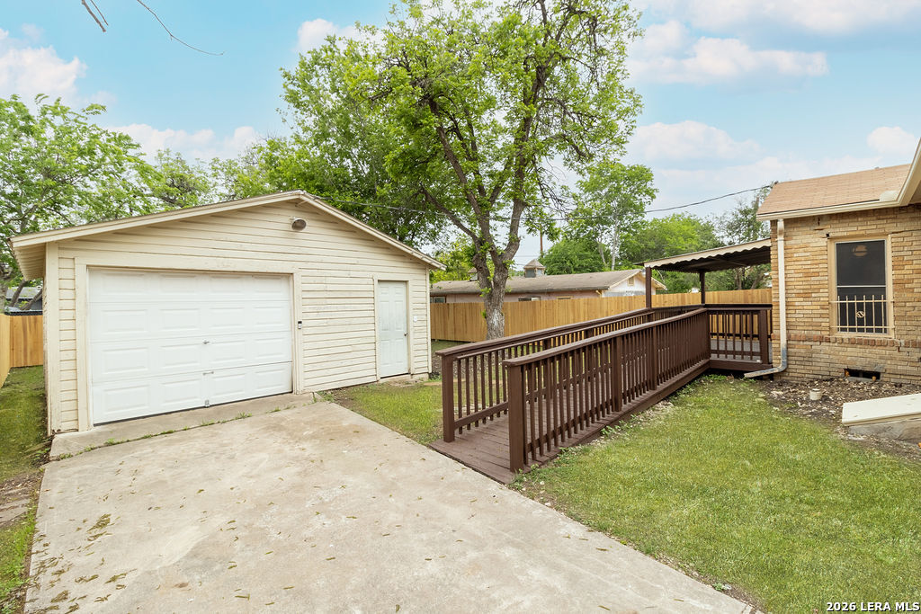115 Broadbent Avenue San Antonio TX 78210