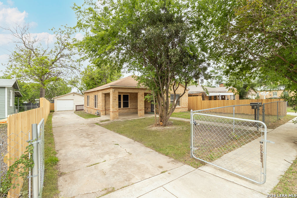 115 Broadbent Avenue San Antonio TX 78210