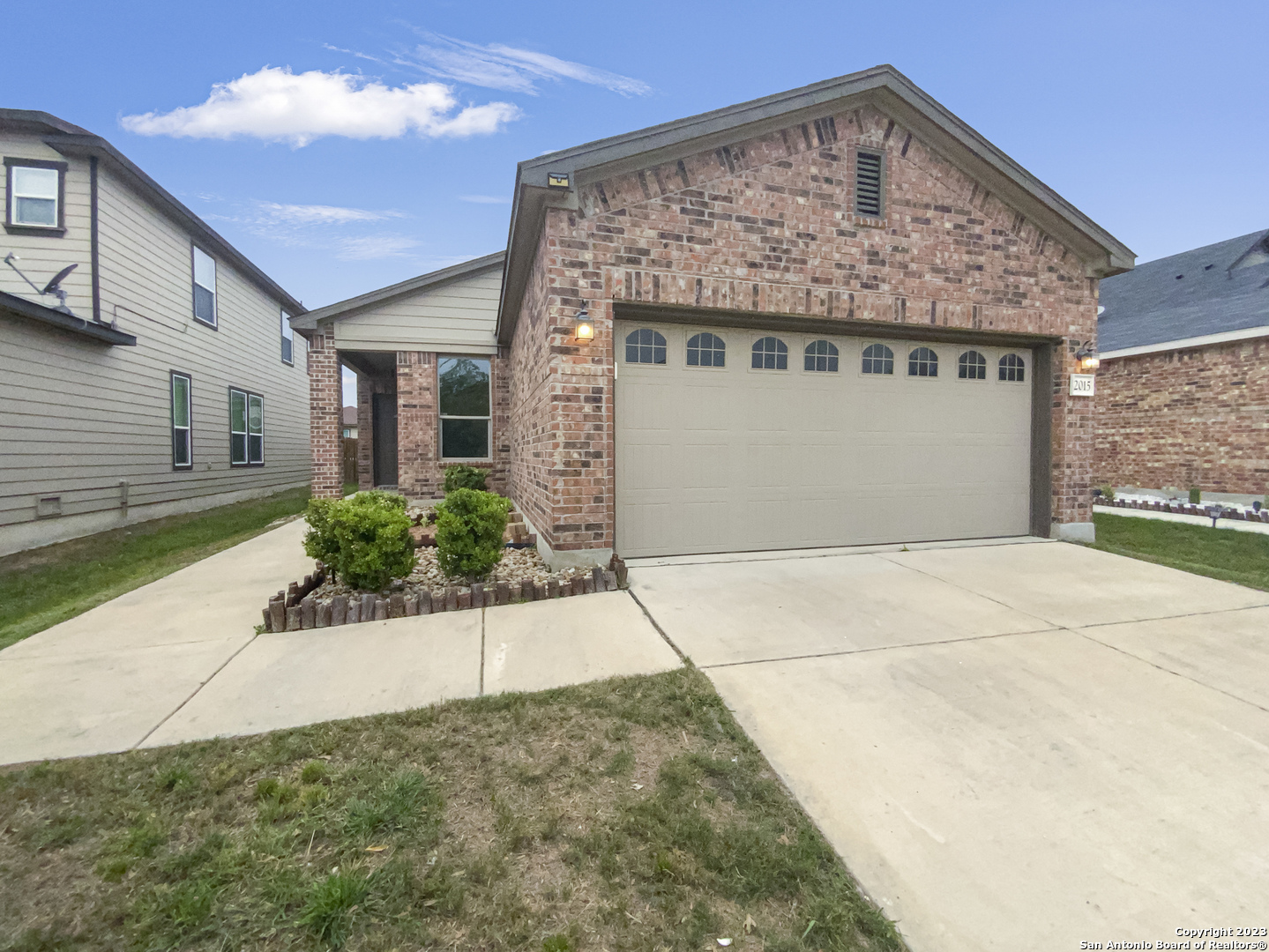 2015 Shire Meadows New Braunfels TX 78130