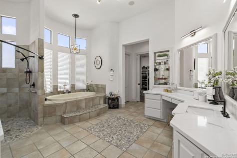 24626 Bogey Ridge San Antonio TX 78260