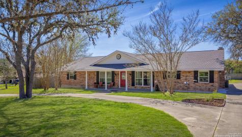 1370 Nixon Drive Boerne TX 78006