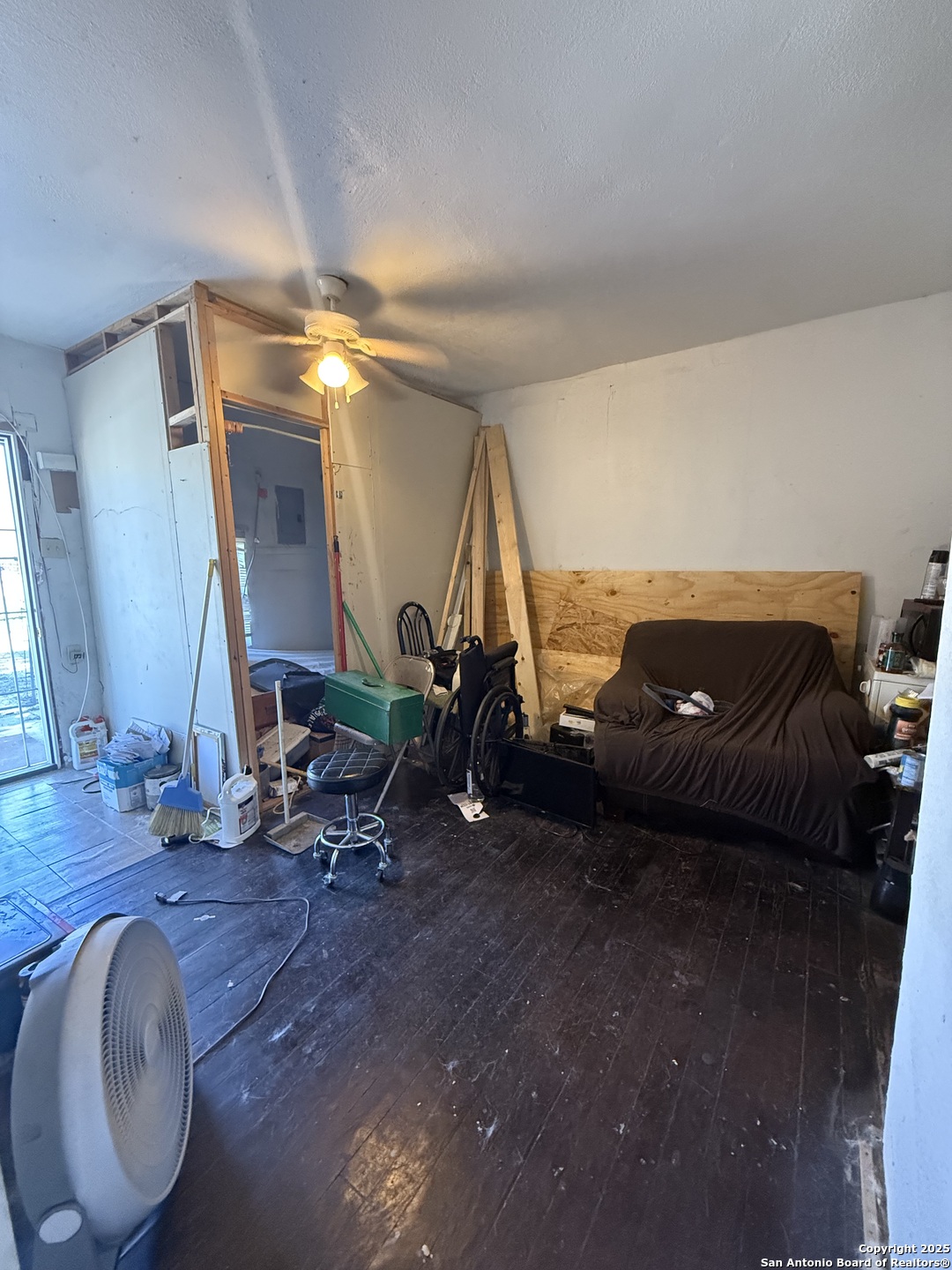 215 Gulf San Antonio TX 78202