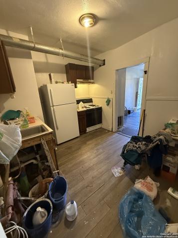 215 Gulf San Antonio TX 78202