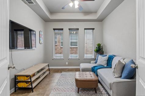 10319 Salamanca Helotes TX 78023