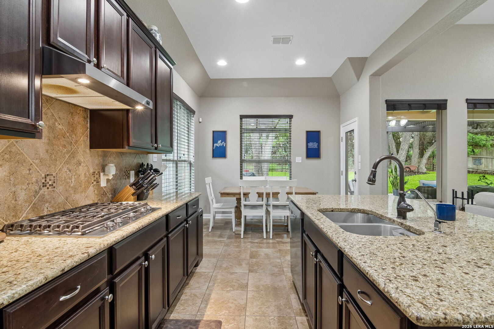 10319 Salamanca Helotes TX 78023