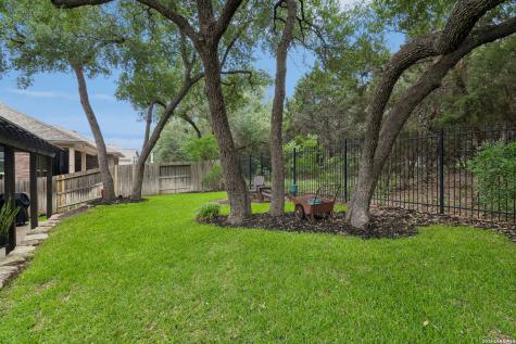10319 Salamanca Helotes TX 78023