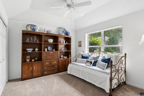 104 Oakwell Farms Parkway San Antonio TX 78218