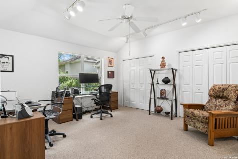 104 Oakwell Farms Parkway San Antonio TX 78218