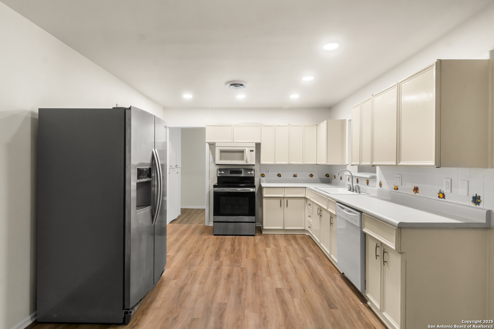 247 Montfort San Antonio TX 78216