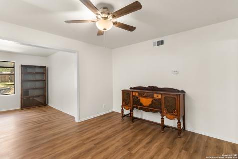 247 Montfort San Antonio TX 78216