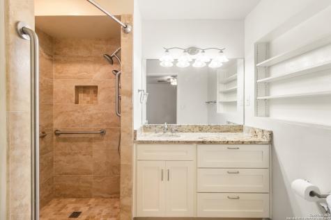 247 Montfort San Antonio TX 78216