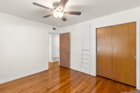 247 Montfort San Antonio TX 78216
