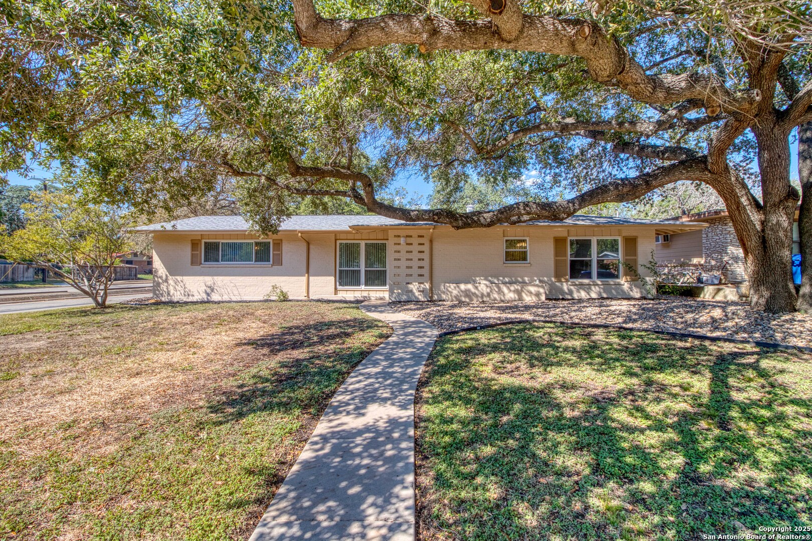 247 Montfort San Antonio TX 78216