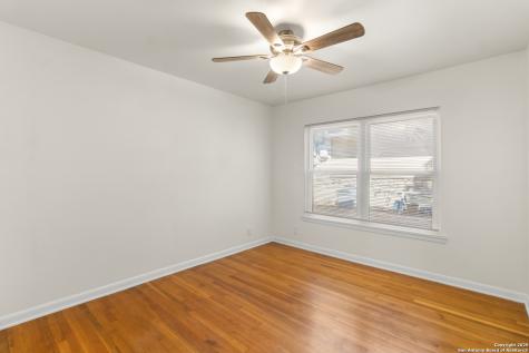 247 Montfort San Antonio TX 78216