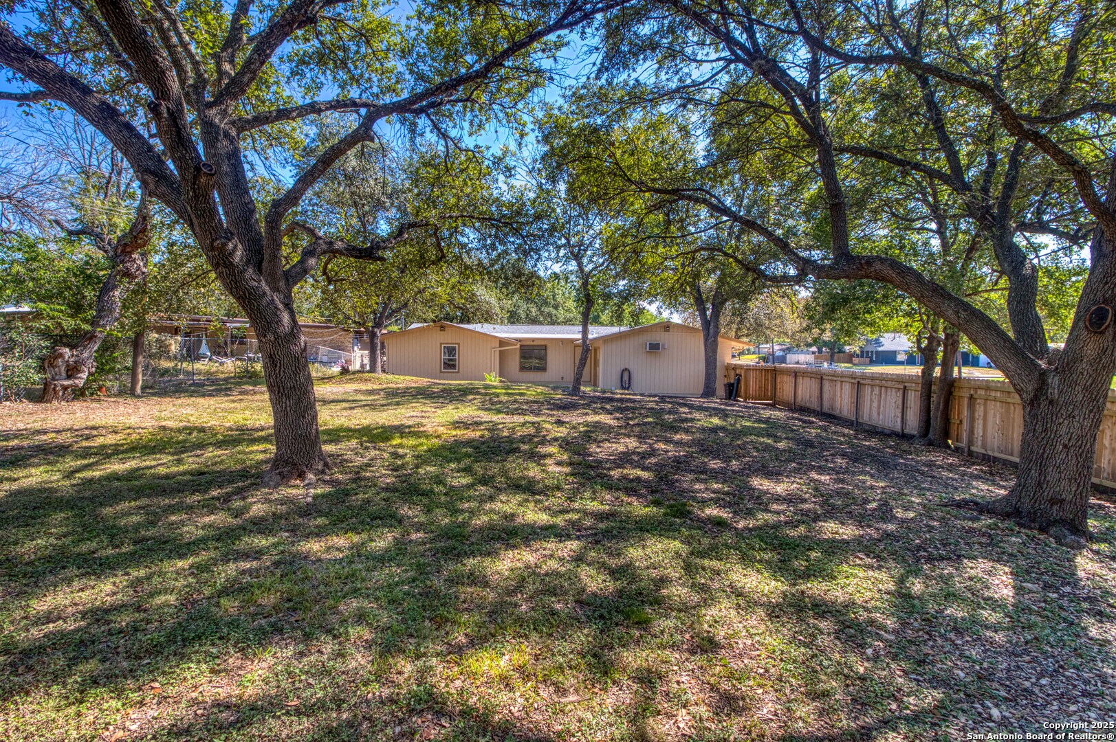 247 Montfort San Antonio TX 78216