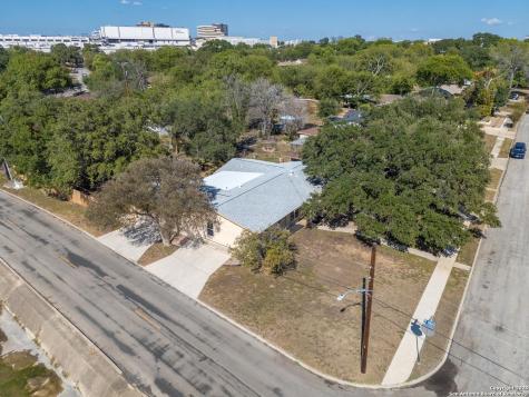 247 Montfort San Antonio TX 78216